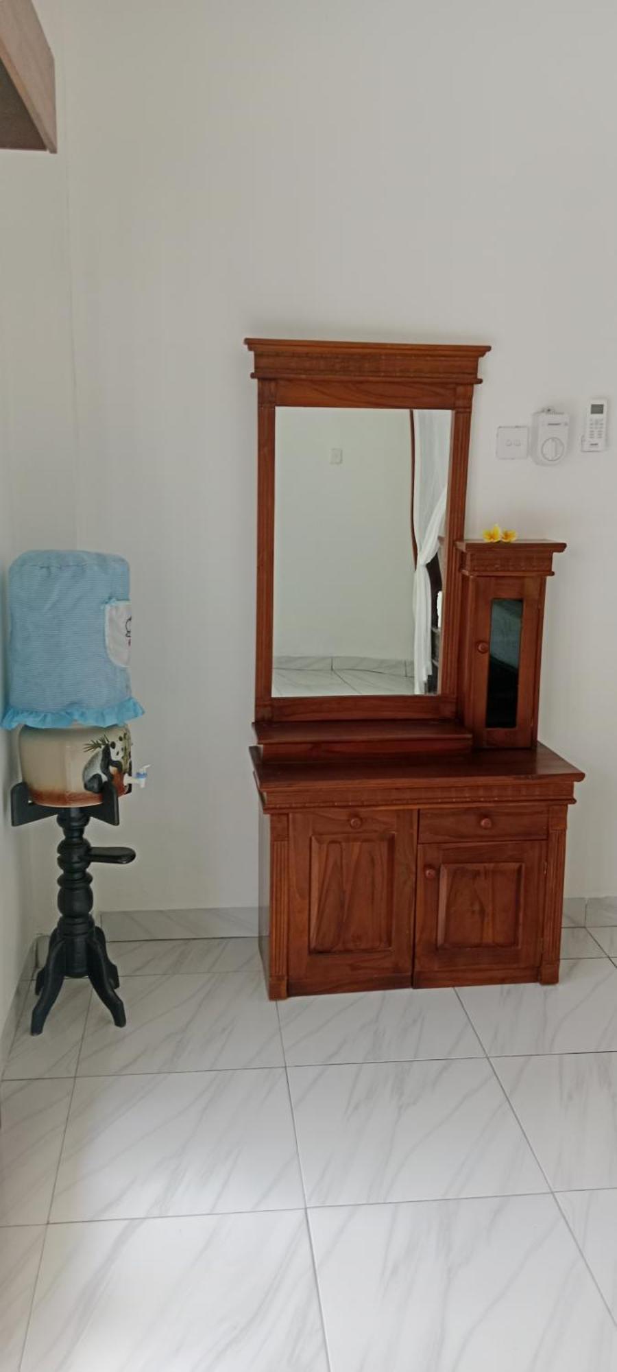 Beten Enjung Home Stay&Waroeng Αμέντ Εξωτερικό φωτογραφία