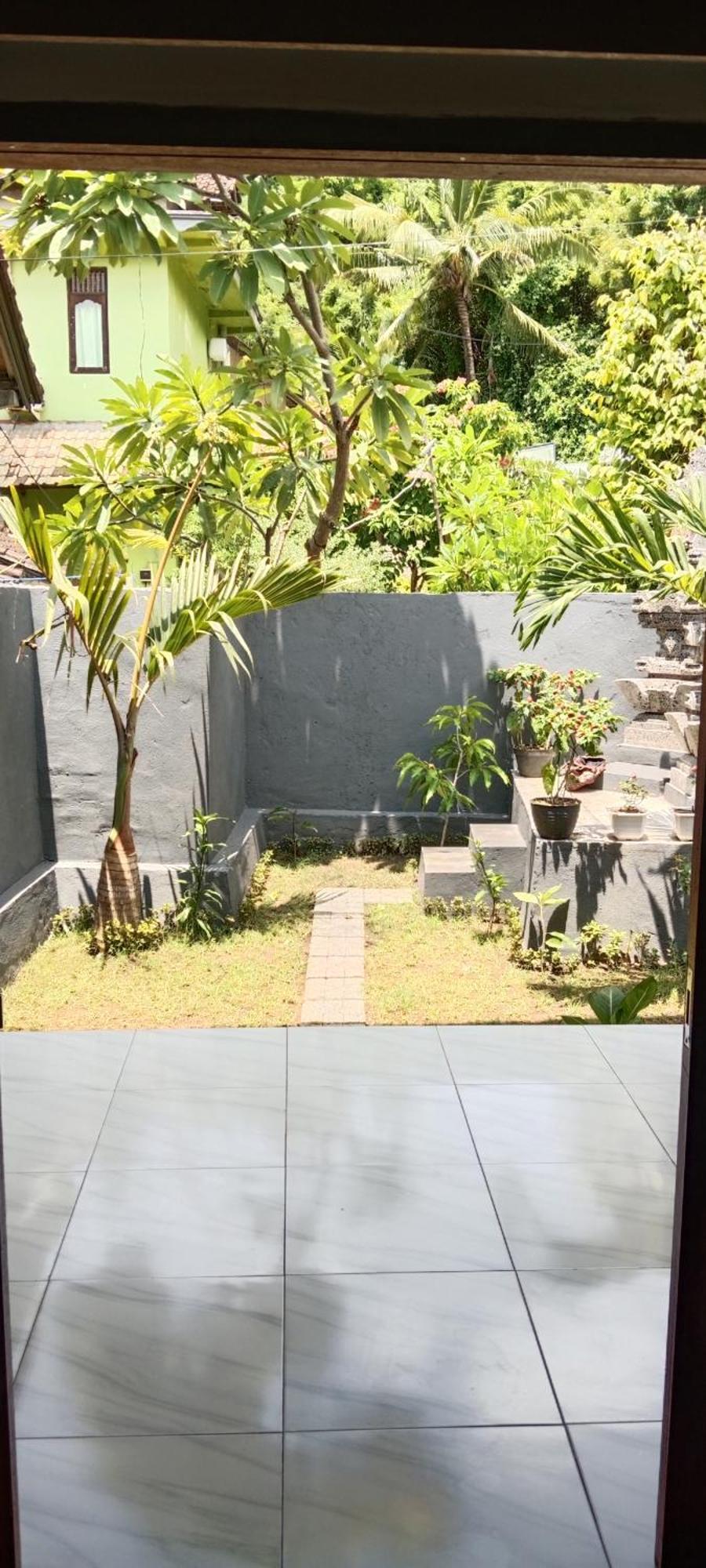 Beten Enjung Home Stay&Waroeng Αμέντ Εξωτερικό φωτογραφία